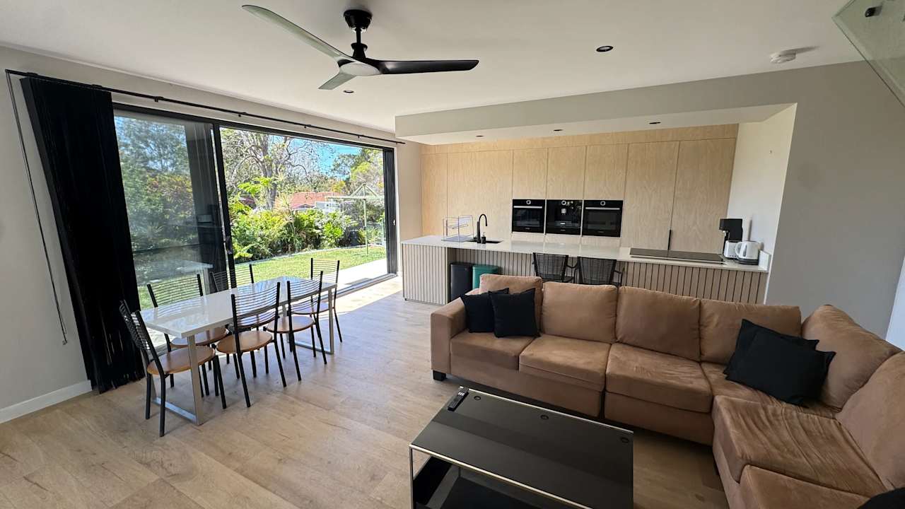 Room in a share house