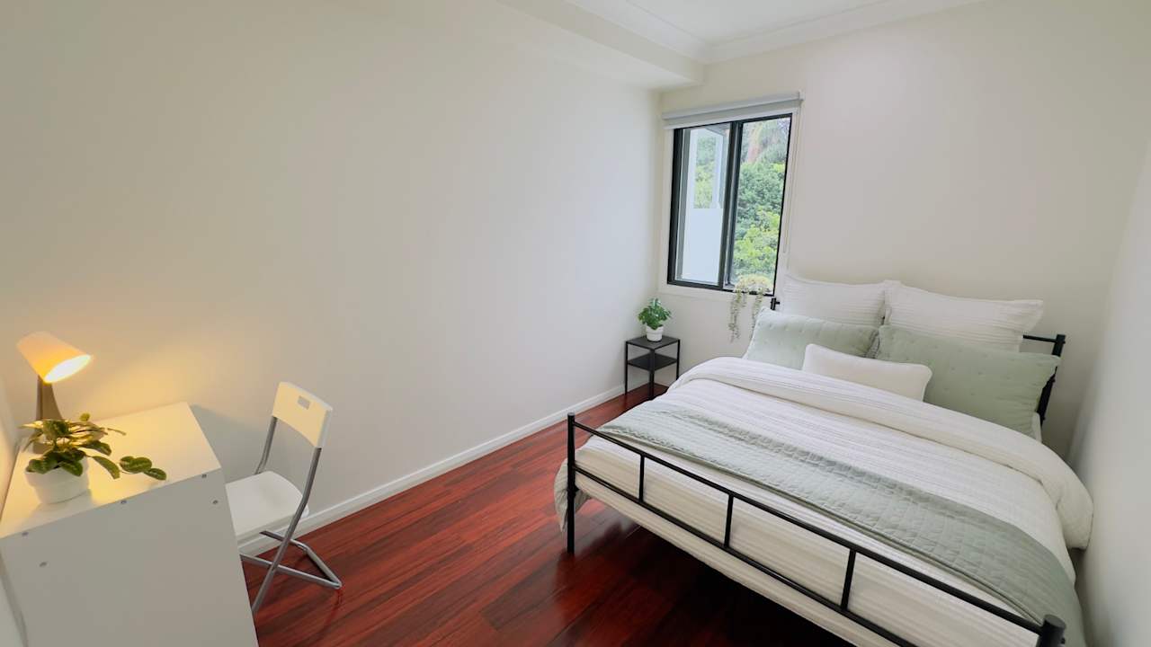 Furnished room in a flatshare