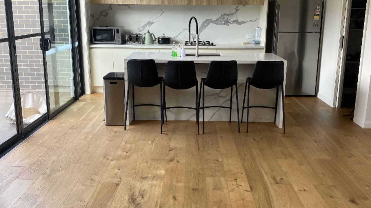 Room in a share house