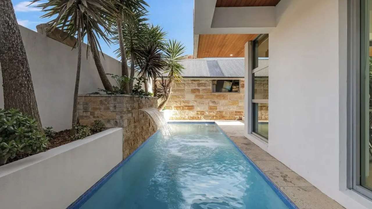 Whole property with 5 rooms for rent