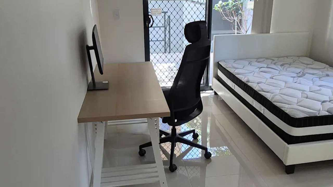 Furnished room with own bathroom