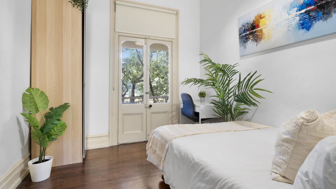 Furnished room in a share house