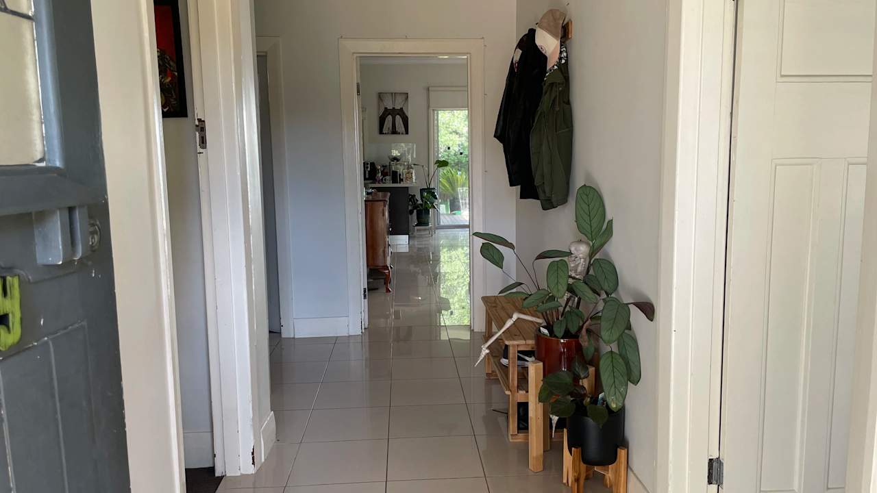 Unfurnished room in a share house