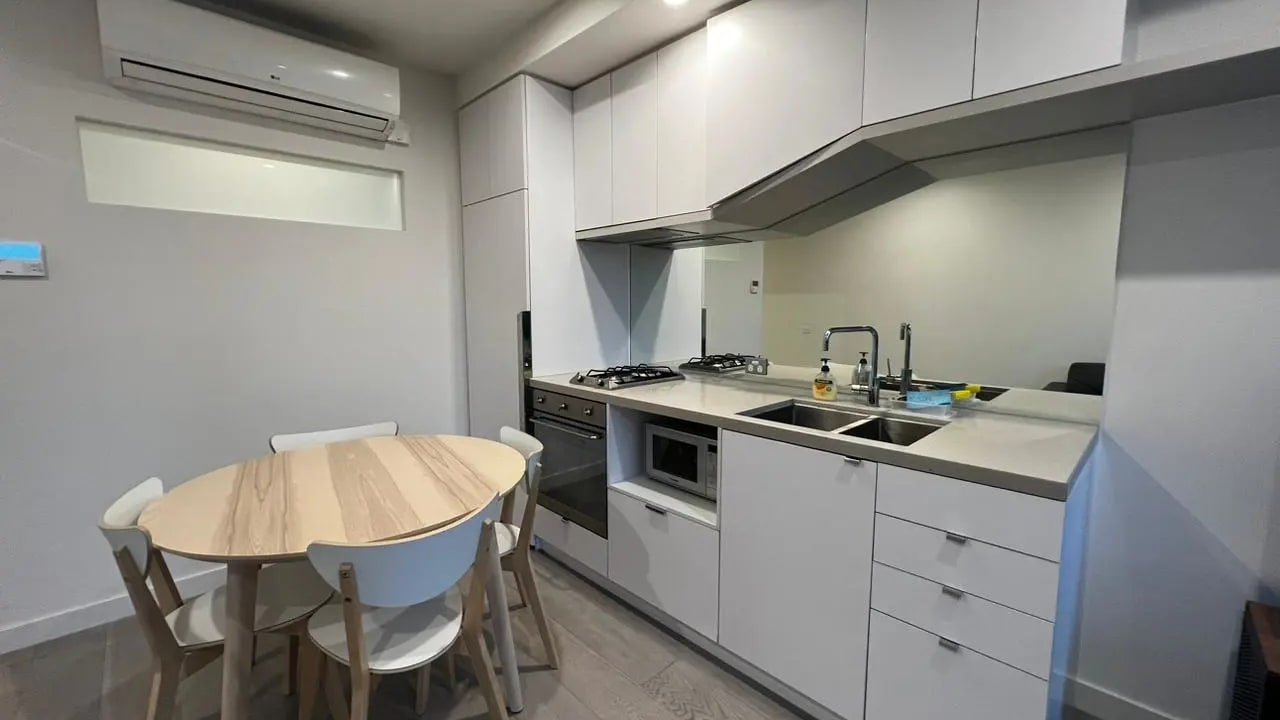 Whole property with 2 rooms for rent