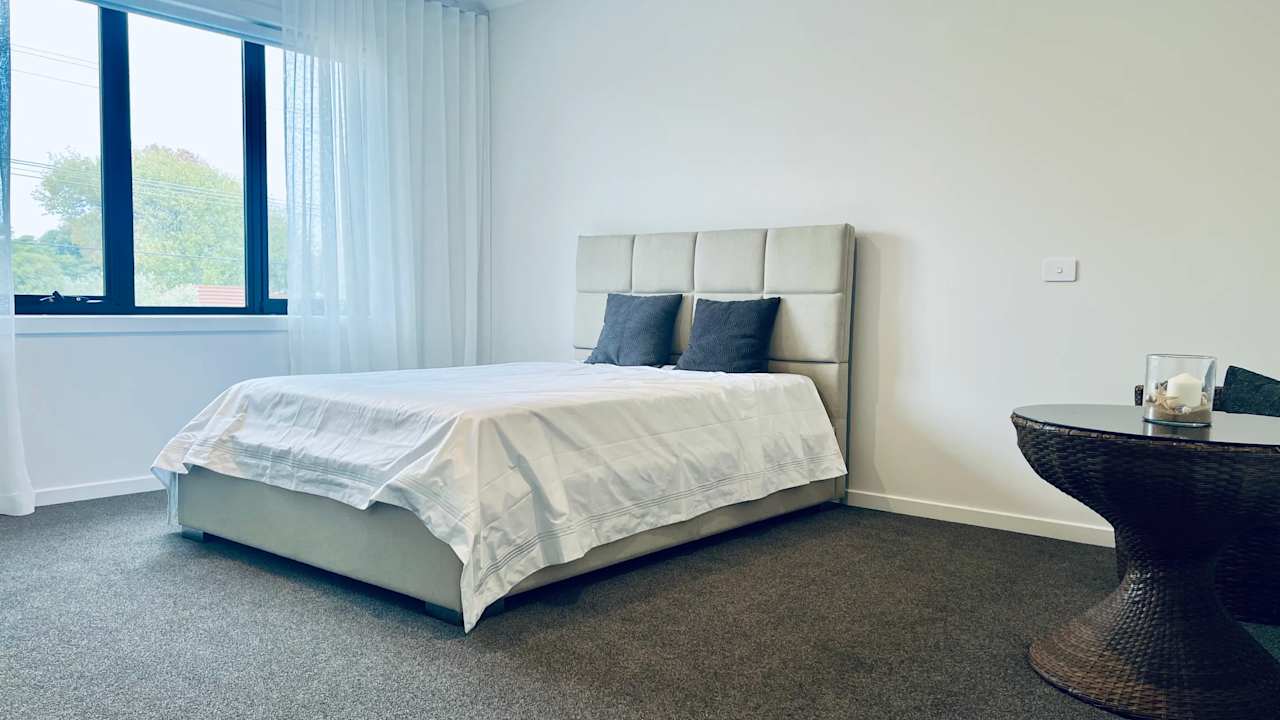 Furnished room with ensuite in a share house