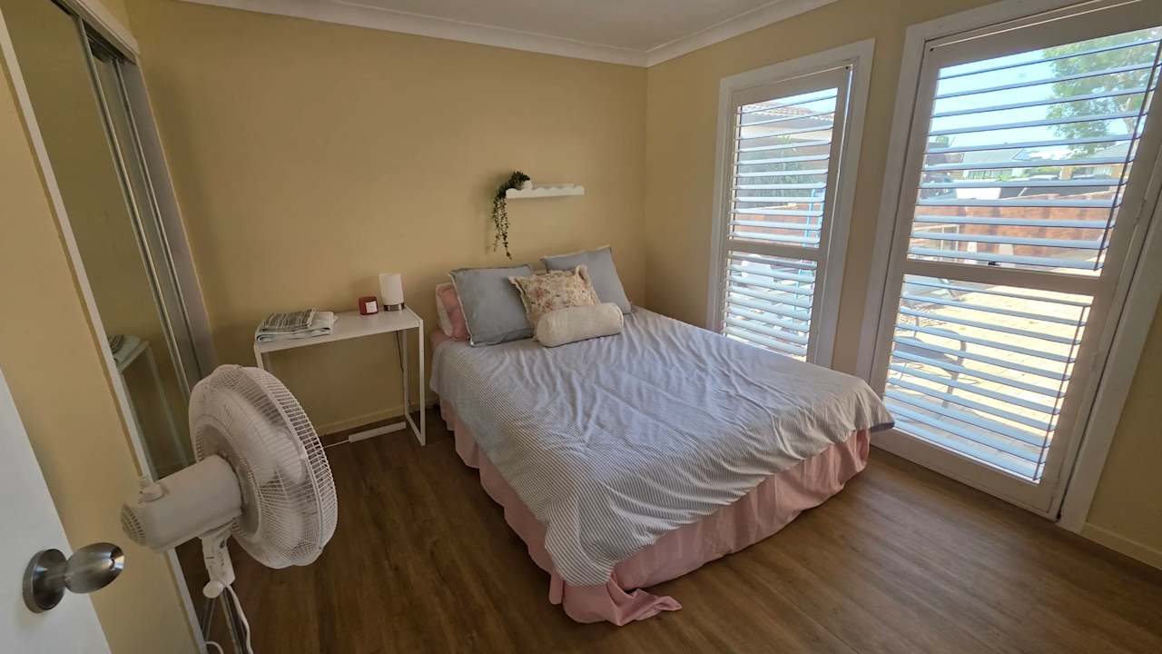 Whole property with 2 rooms for rent