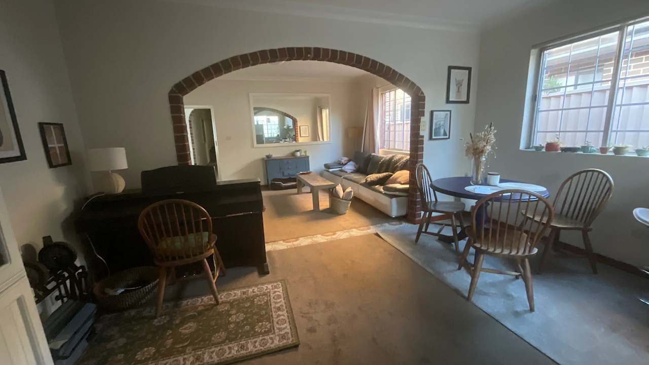 Furnished room in a share house