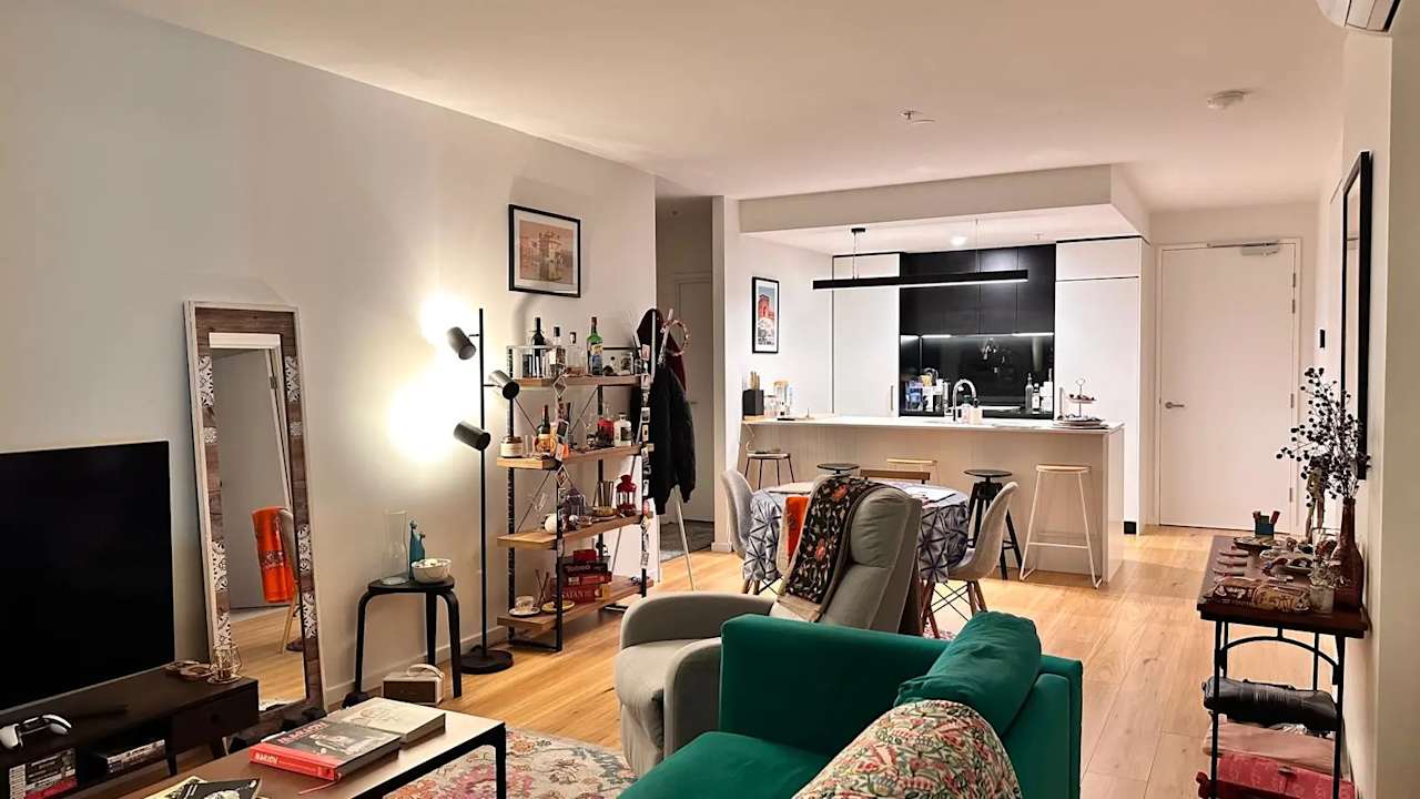 Furnished room with own bathroom