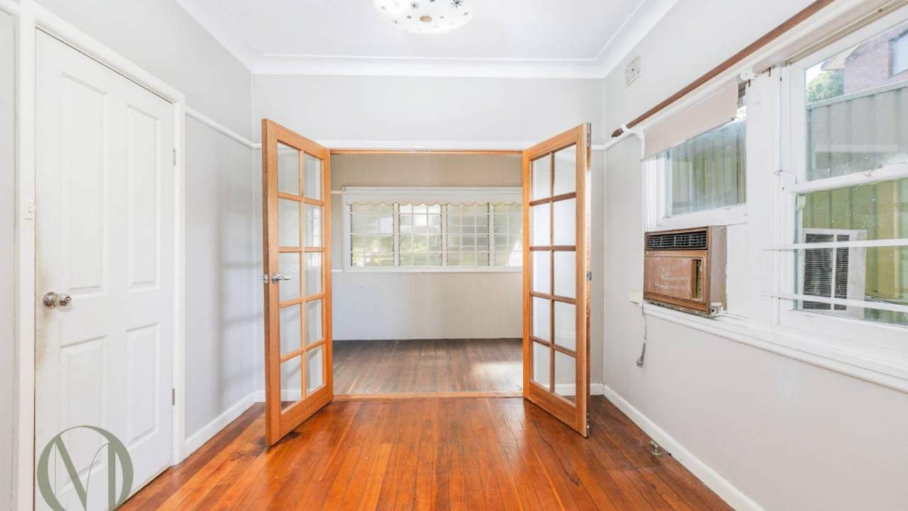 Whole property with 3 rooms for rent