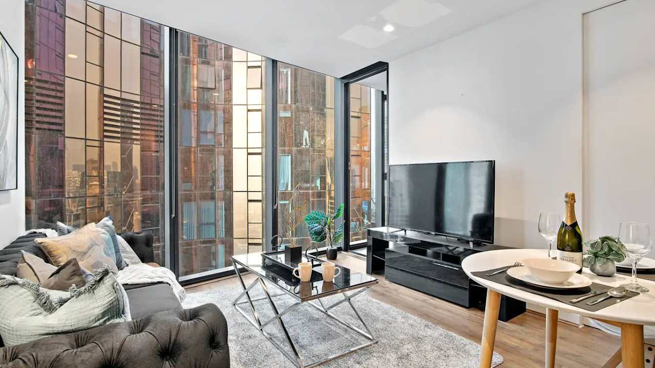 Whole property with 2 rooms for rent
