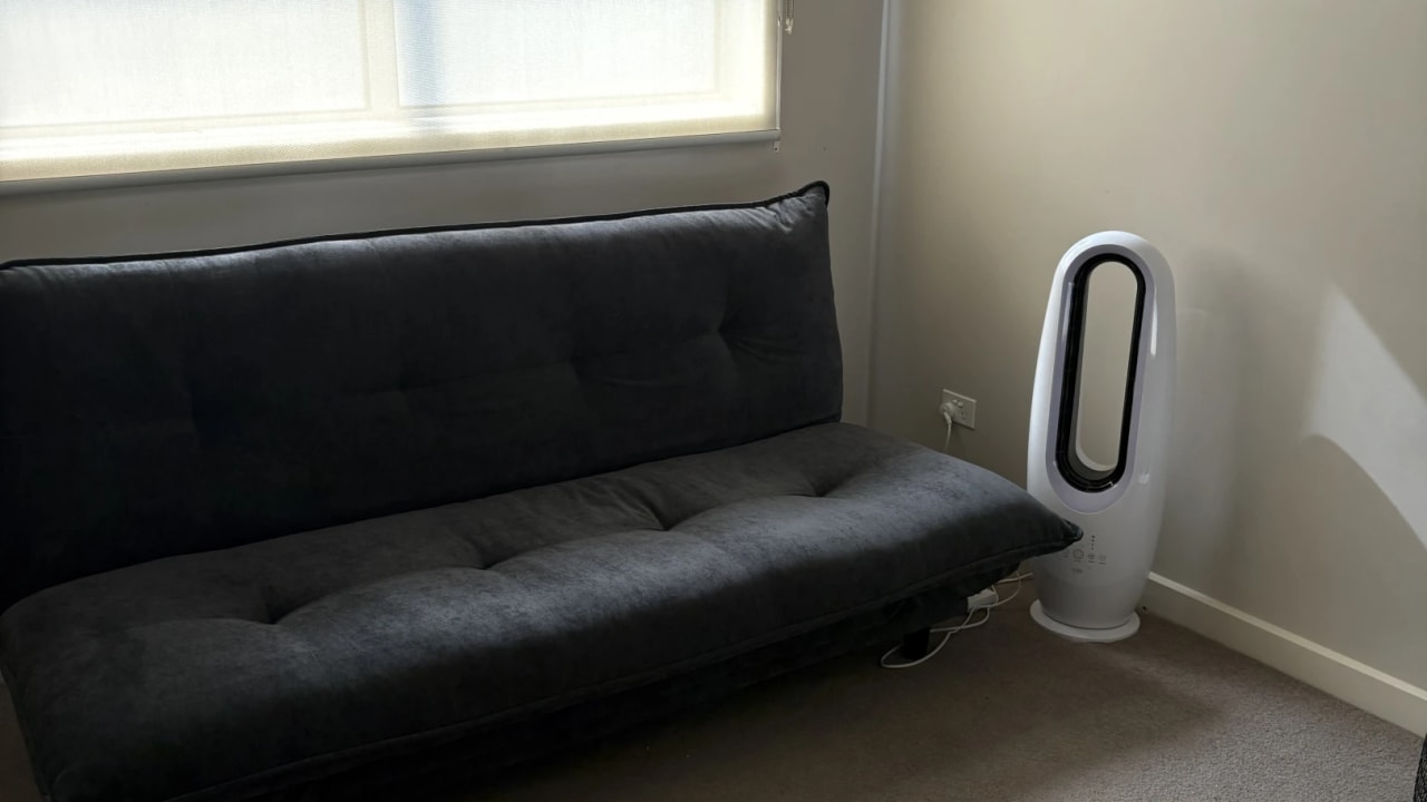 Furnished room with own bathroom