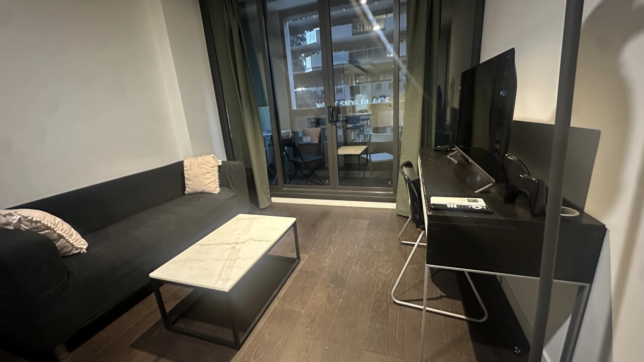 Whole property with 2 rooms for rent