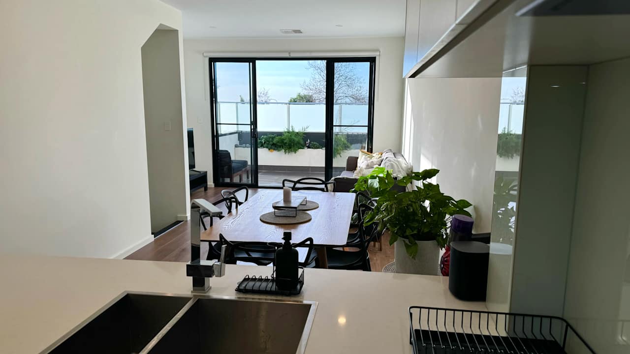 Furnished room in a share house