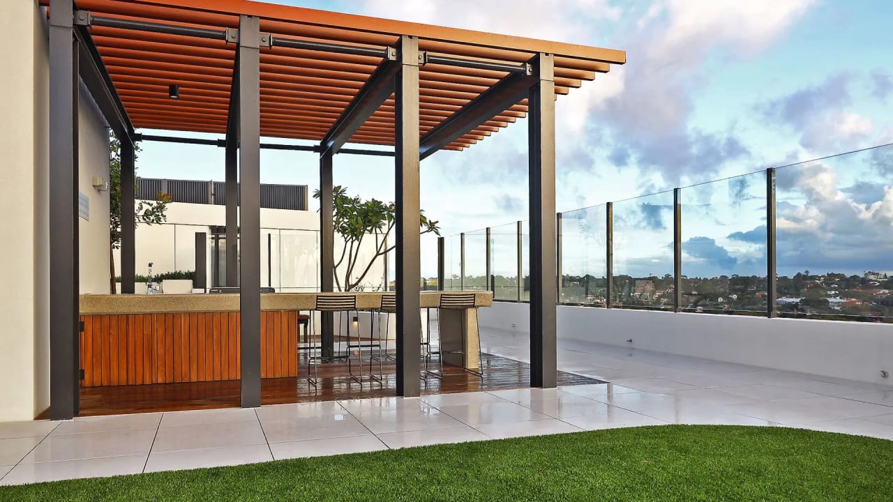 Furnished room with own bathroom