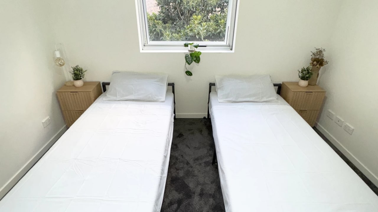 Furnished room with own bathroom