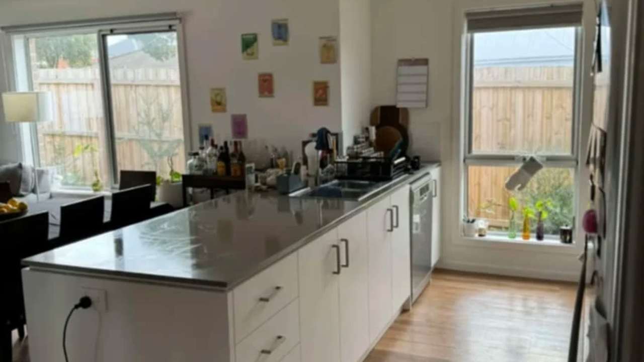 Unfurnished room in a share house