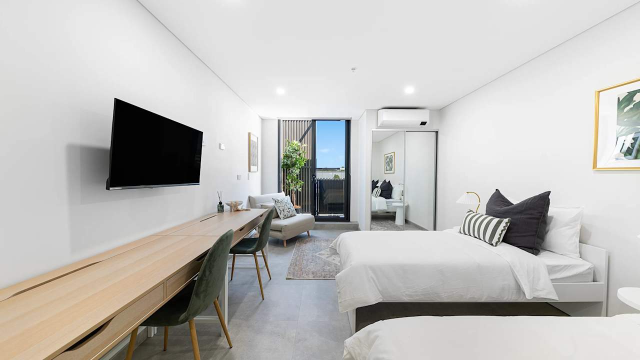 Room studio flat for rent