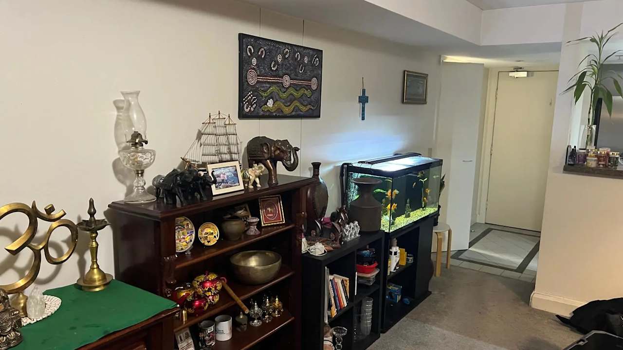 Furnished room in a flatshare