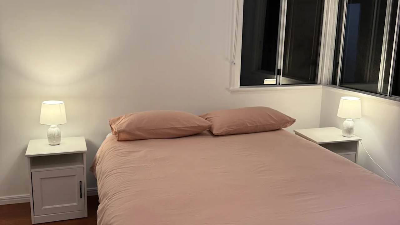Room in a share house