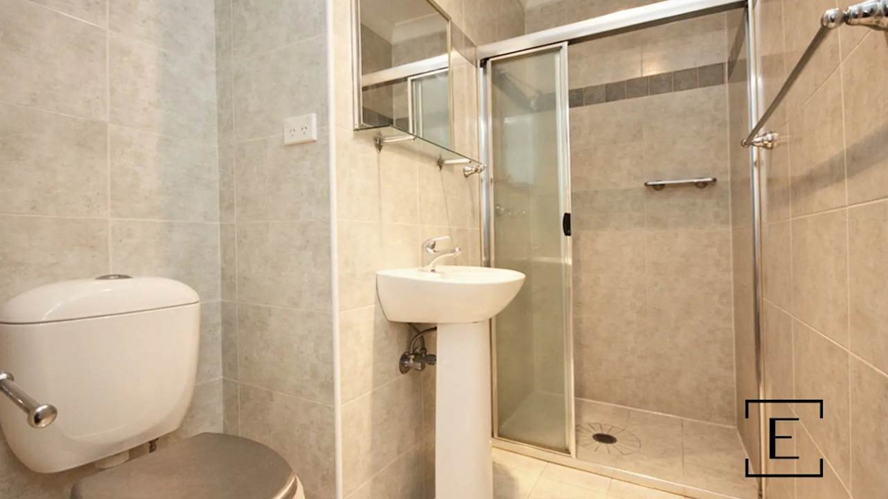 Furnished room studio flat for rent