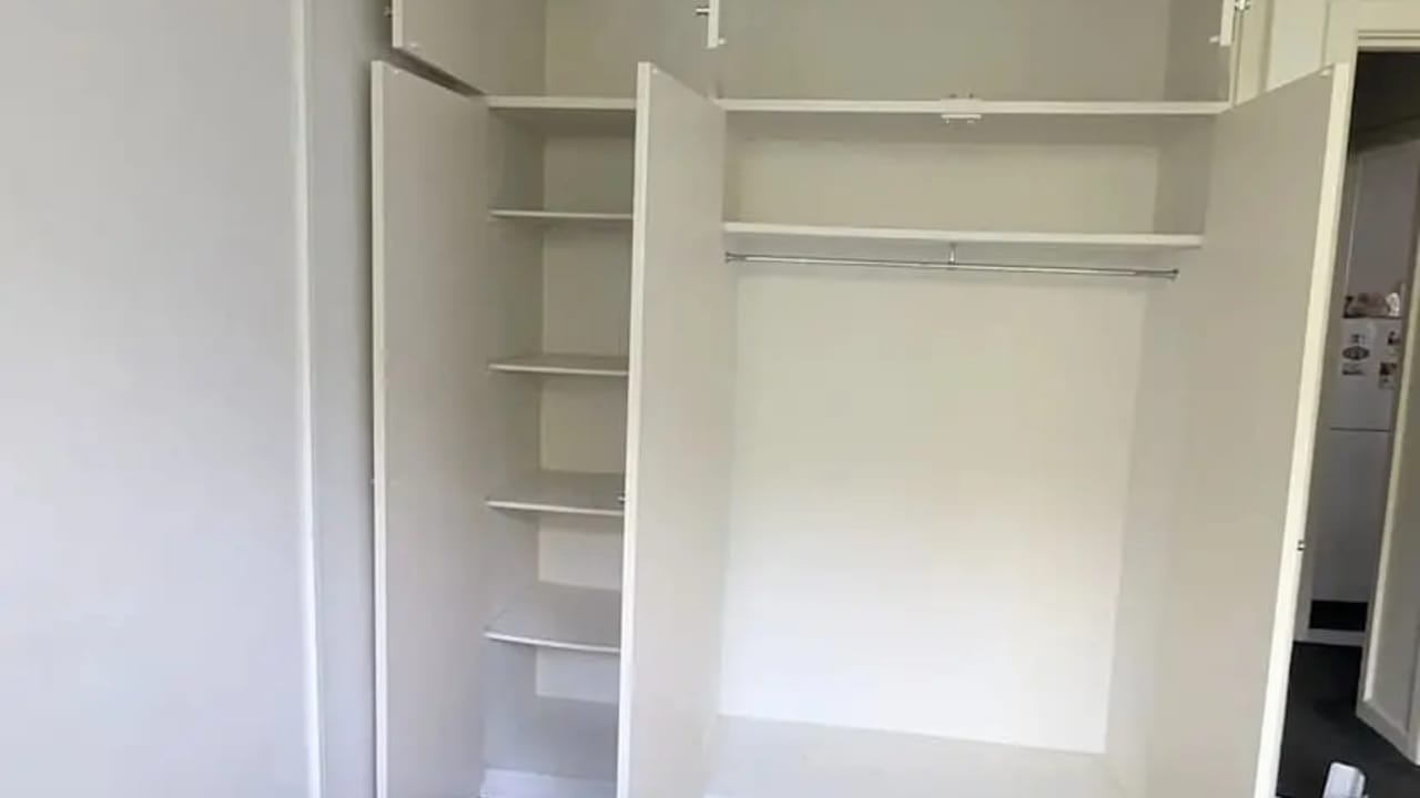 Furnished room in a flatshare
