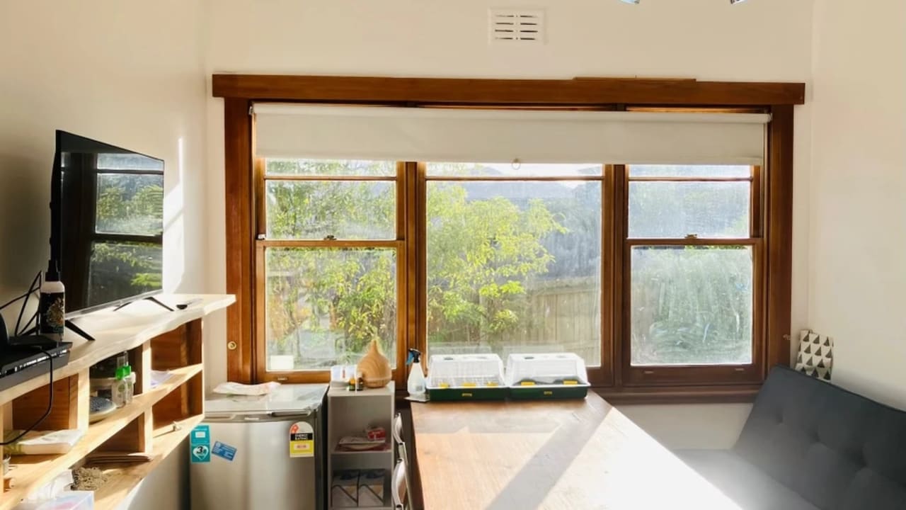 Furnished room with own bathroom