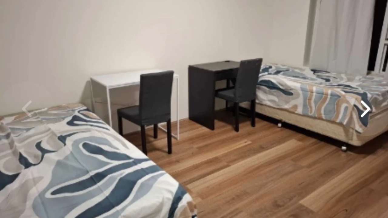 Furnished room in a flatshare