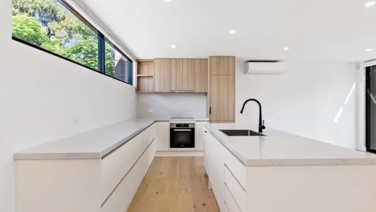 Unfurnished room with own bathroom