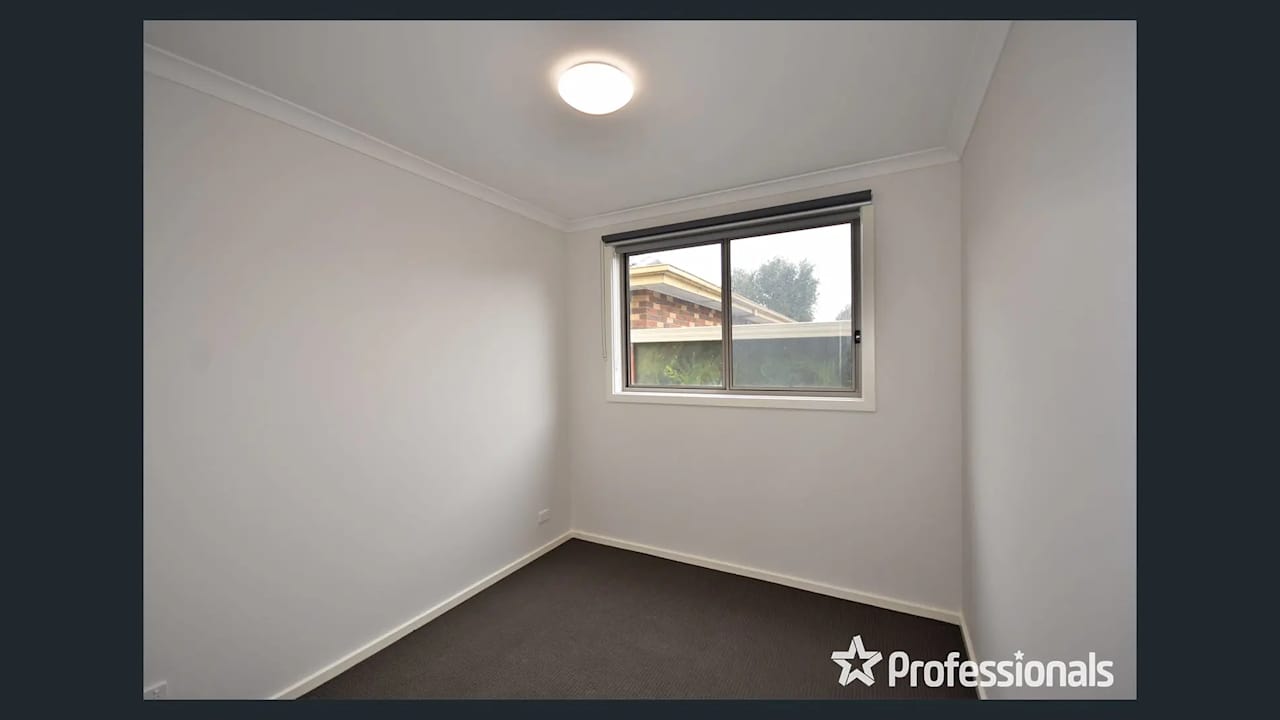 Unfurnished room in a share house