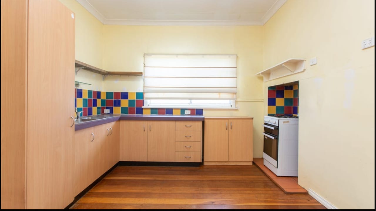 Unfurnished room in a share house