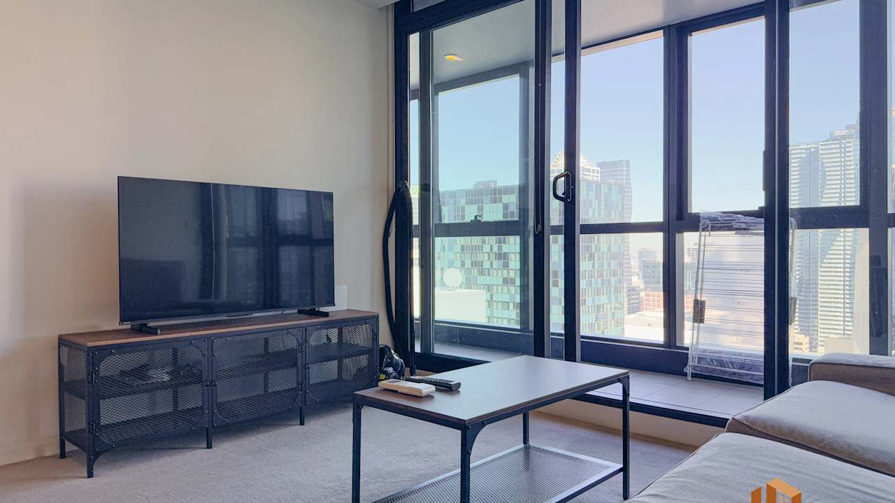 Furnished room in a flatshare