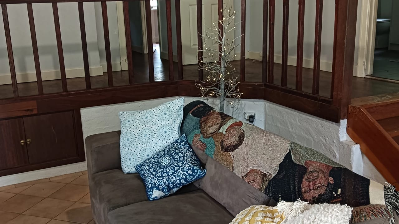 Unfurnished room in a share house