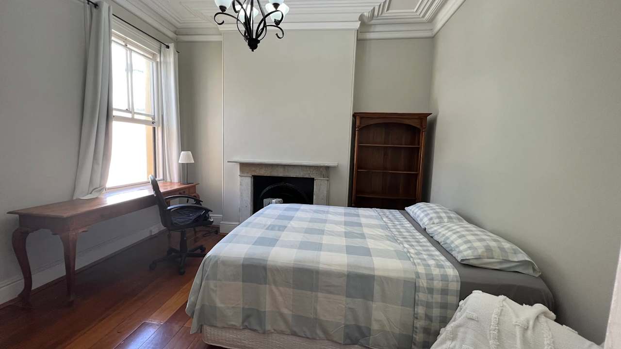 Furnished room in a share house