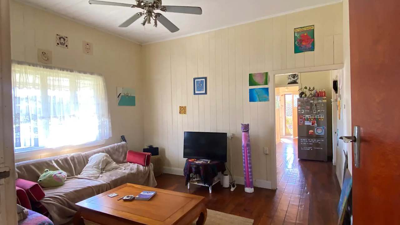 Unfurnished room in a share house