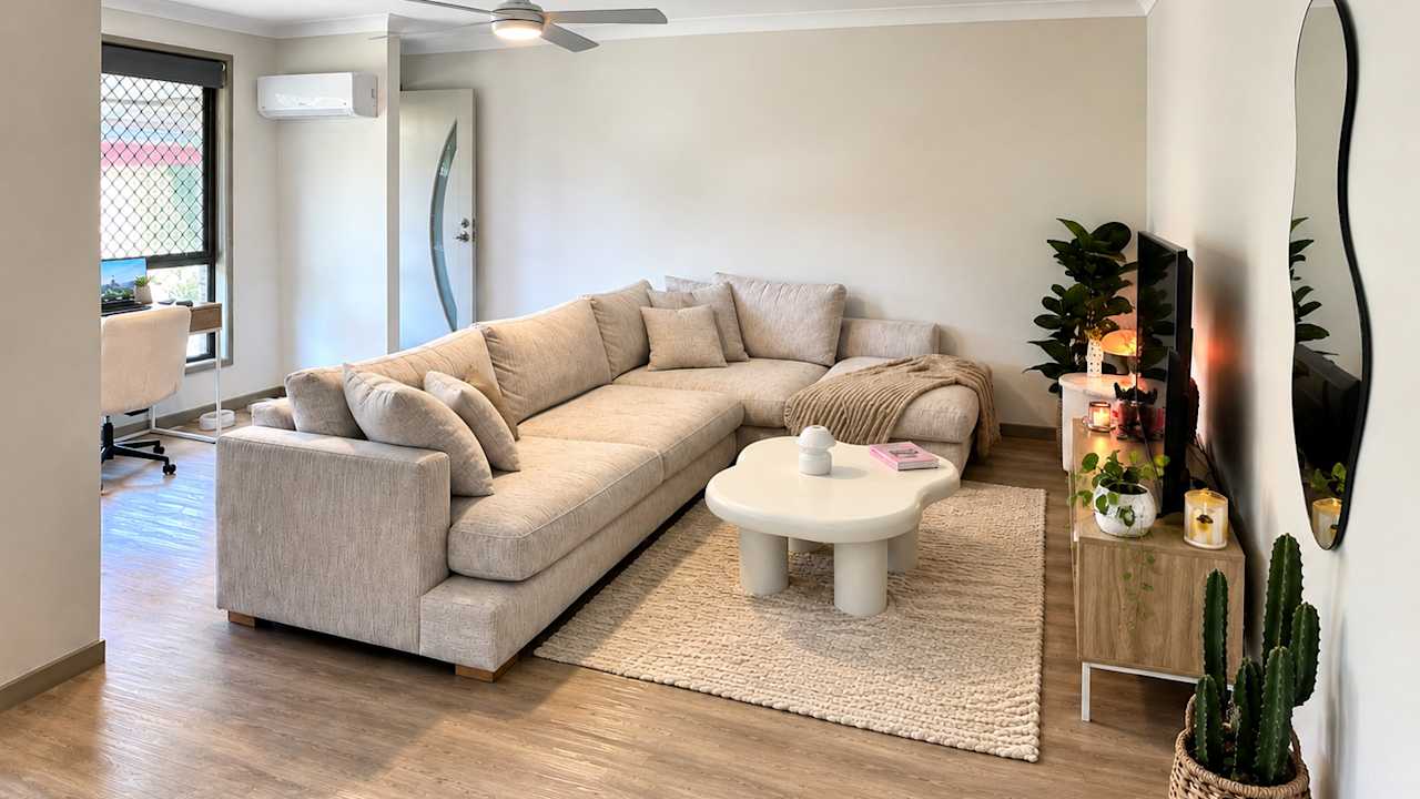 Room in a share house