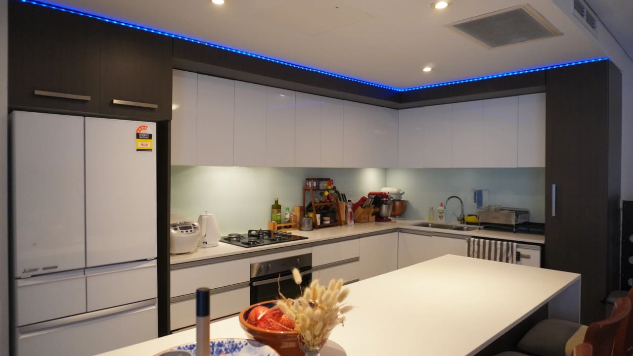 Furnished room with ensuite in a flatshare