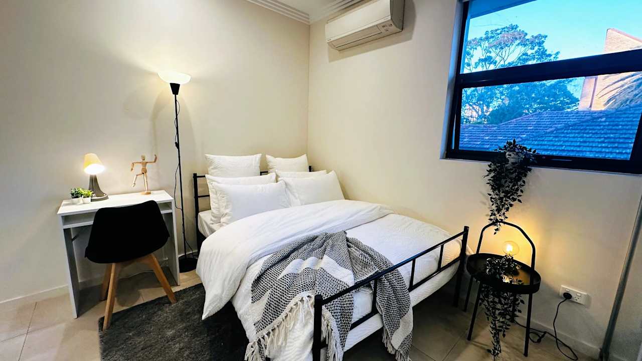 Furnished room studio flat for rent