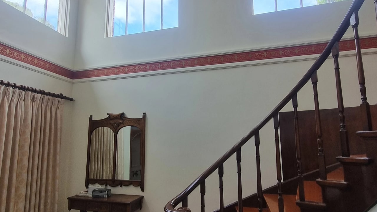 Room in a share house