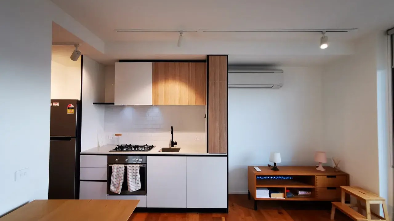 Furnished room with own bathroom