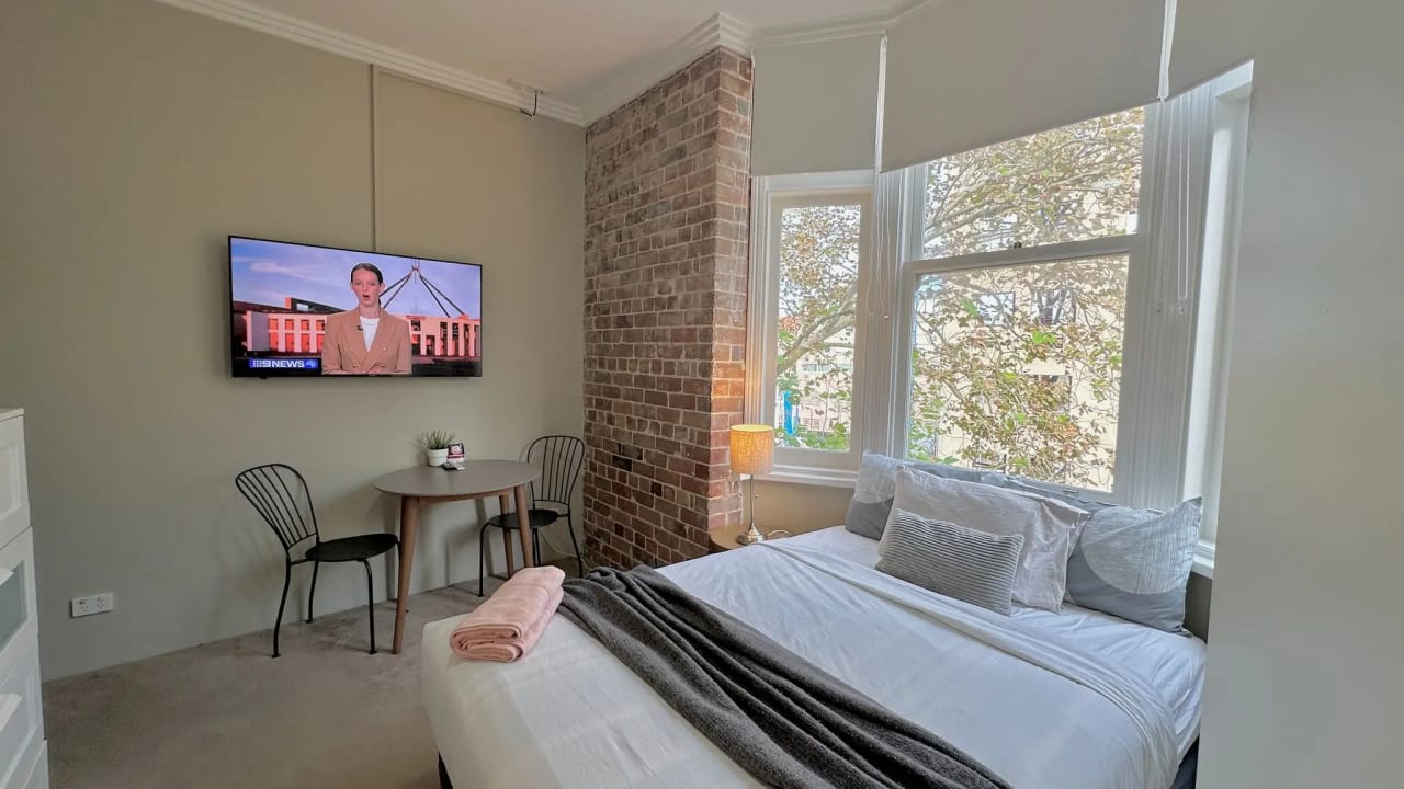 Furnished room with own bathroom