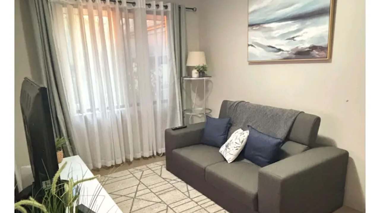 Furnished room with own bathroom