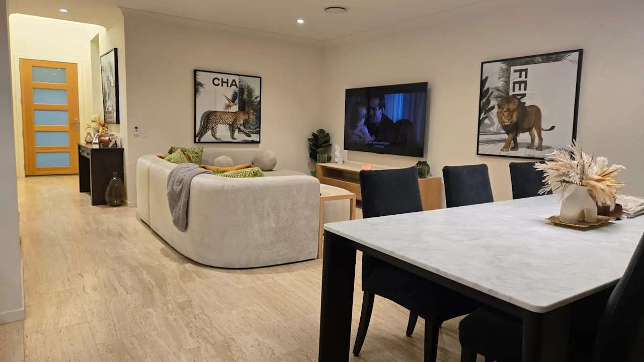 Furnished room in a share house