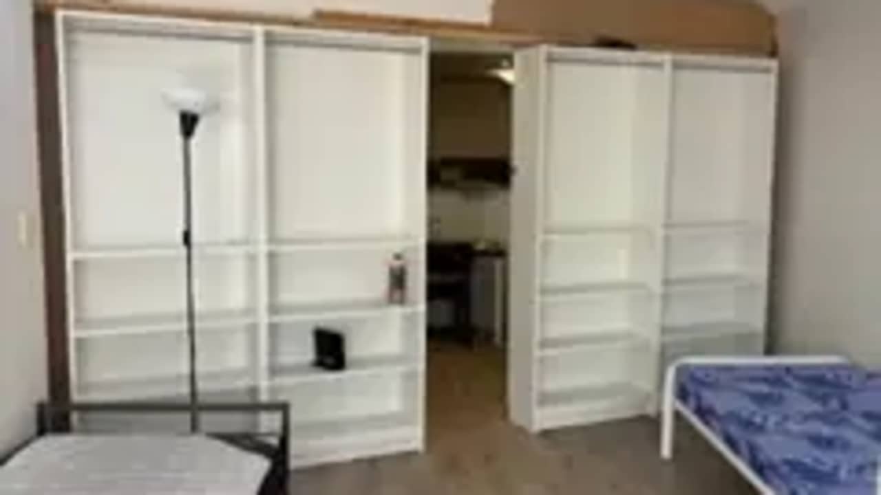 Furnished room in a flatshare