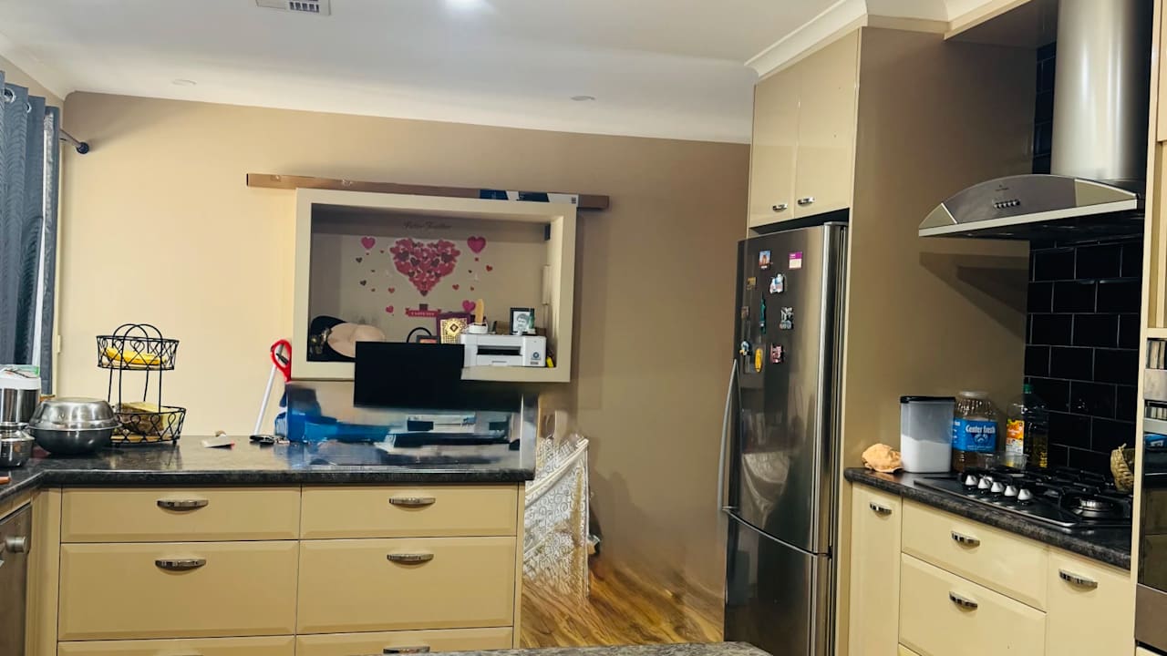 Furnished room in a share house