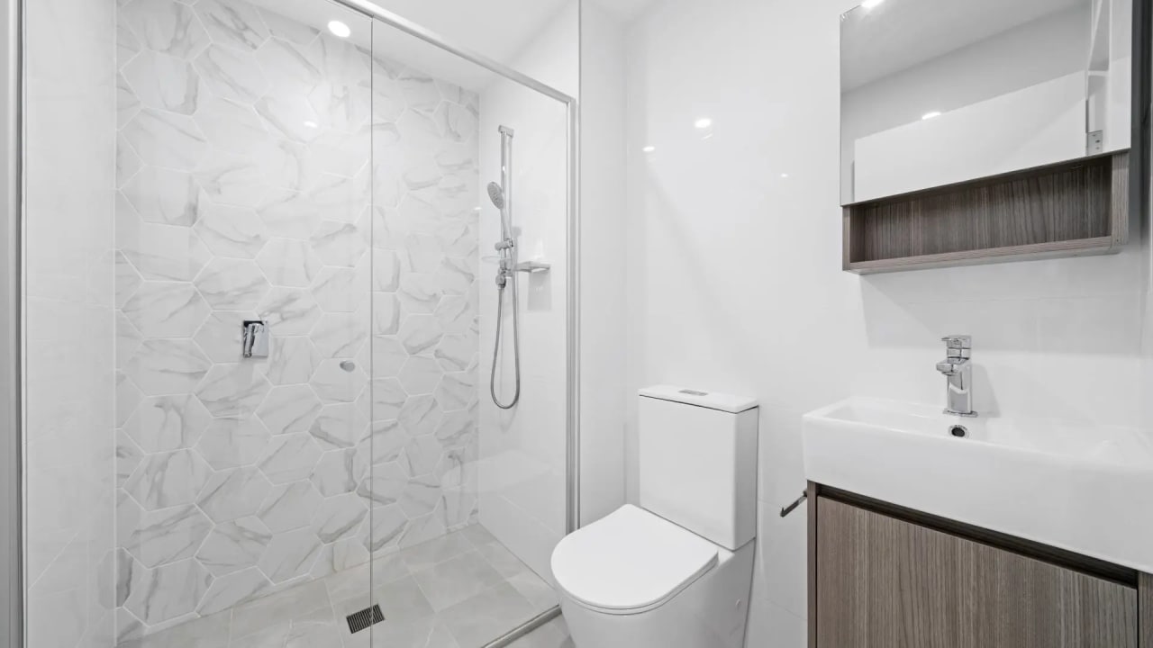 Furnished room studio flat for rent