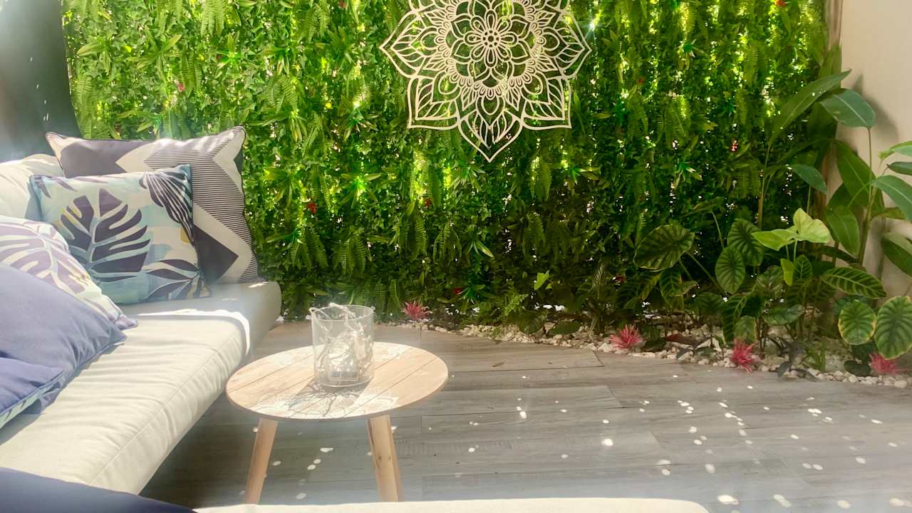 Furnished room with ensuite in a flatshare