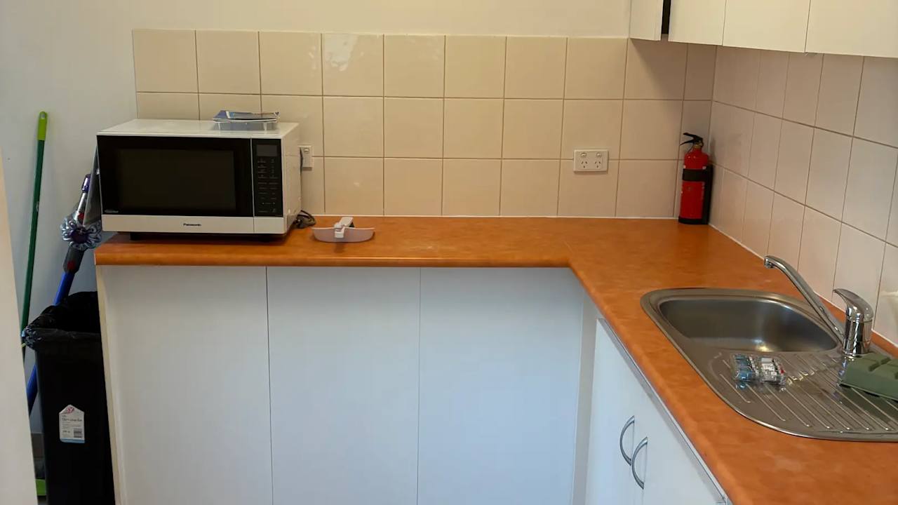 Furnished room with own bathroom