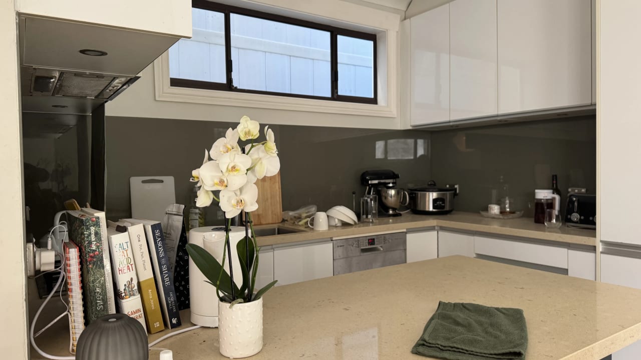 Unfurnished room in a share house