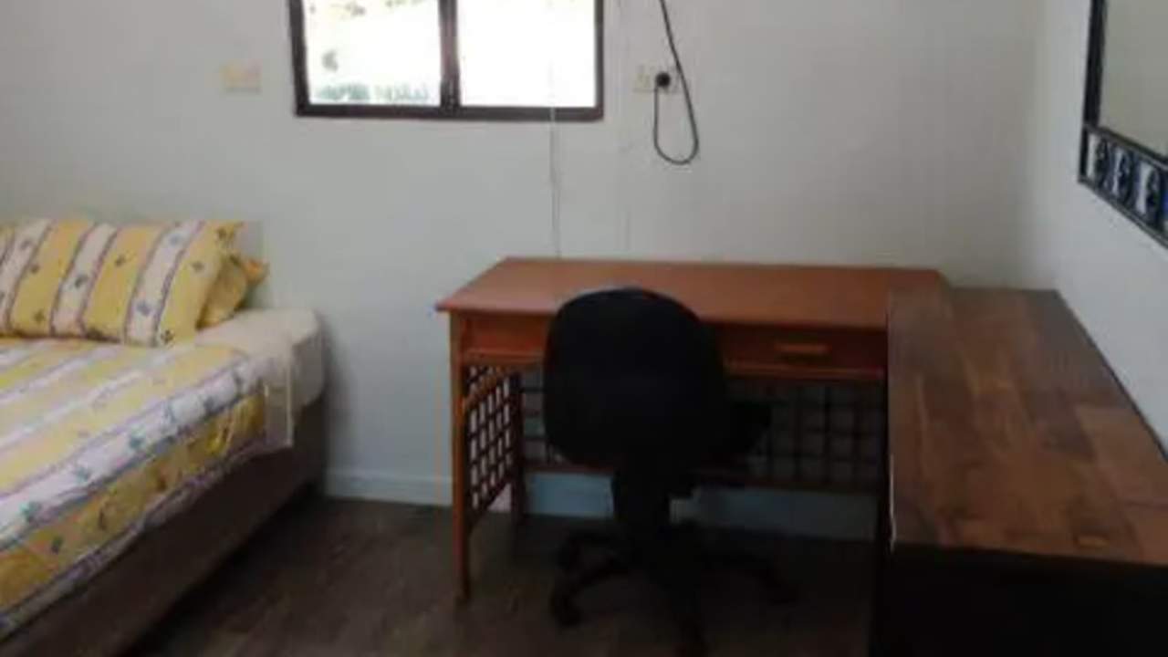 Furnished room in a share house