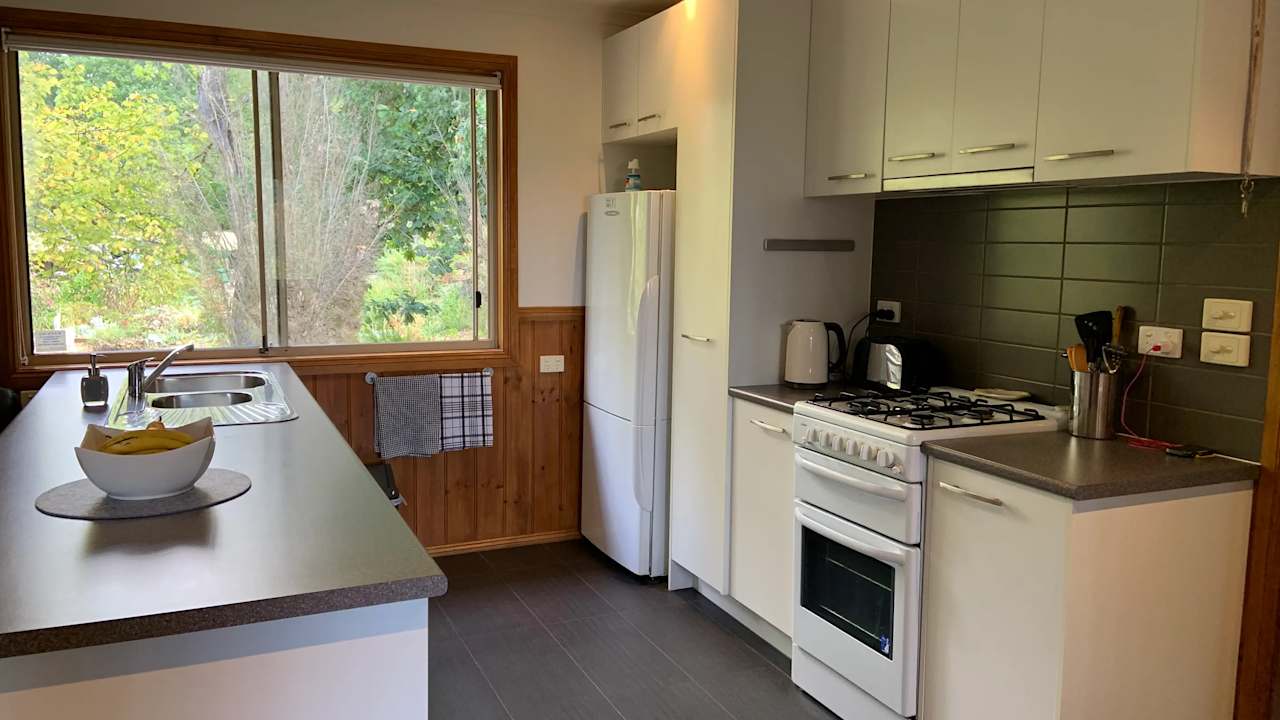 Whole property with 3 rooms for rent